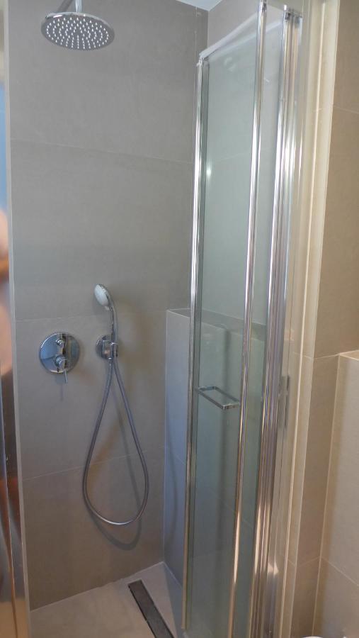 Caltabania Suites Áyios Nikítas Esterno foto